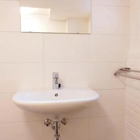Holiday home Souterrain Aan Zee Katwijk aan Zee