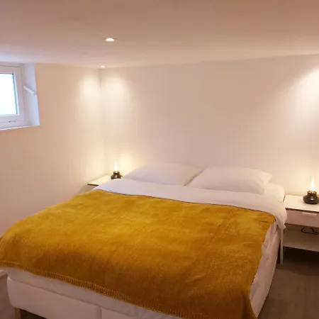 Holiday home Souterrain Aan Zee Katwijk aan Zee